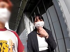 598HMT-008 Cute Asian Star Dreams of Steamy Public Transport Encounters