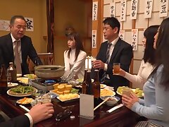 MEYD-640 Enchanting Japanese Beauty Entices You With Her Insatiable Oral Skills