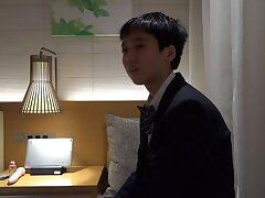 0777mw-4K-11Mbps-016535361af6750f0b69 Sizzling MILF's Passionate Encounter in the Toilet Stall