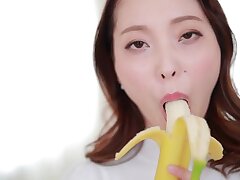 JUQ-015 Asian Temptress Ignites Passionate Bedroom Encounter