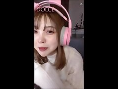 live38 Asian Beauty Maki Enjoys Intense Deep Penetration Action