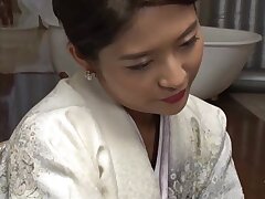 MEYD-193 Japan's Hot Nurse Delivers Sultry Service In A Naughty Hospital Visit